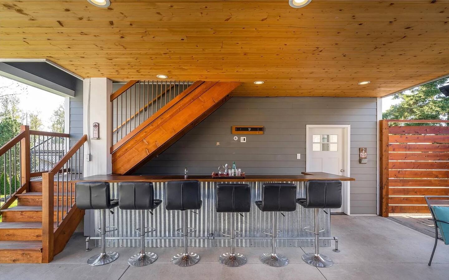 East Renton Room 2 — photo 15